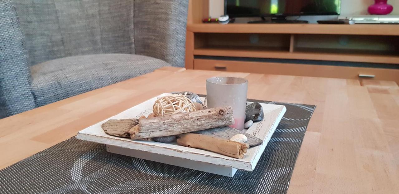 Ferienwohnung 4 Im Haus Am See Mit Wintergarten Und Terrasse Seedorf  Esterno foto
